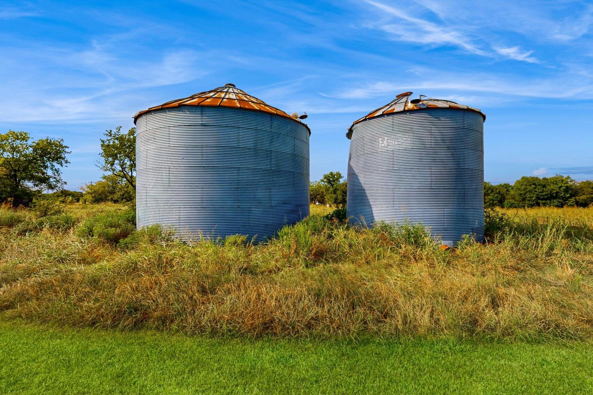 Twin Silos Resort Wills Point Bagian luar foto